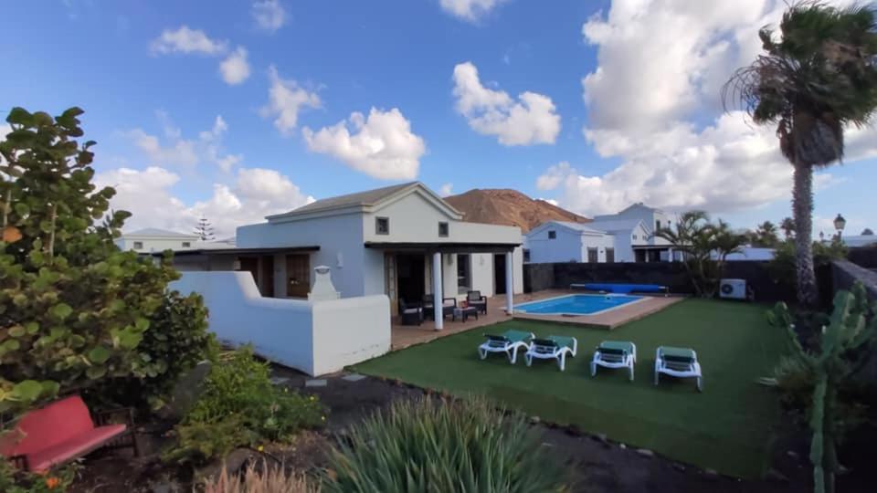 פלאיה בלנקה Villa Bol-Can Con Piscina Privada מראה חיצוני תמונה