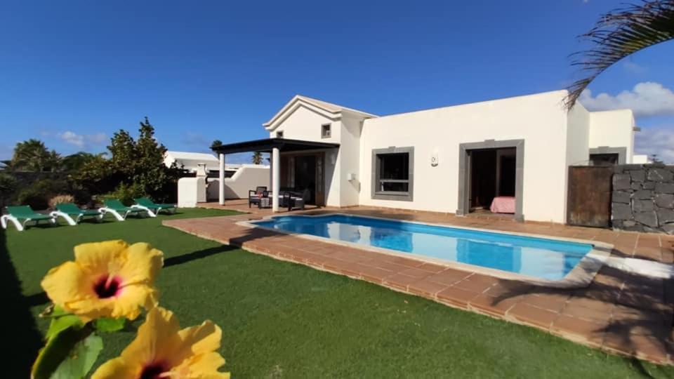 פלאיה בלנקה Villa Bol-Can Con Piscina Privada מראה חיצוני תמונה